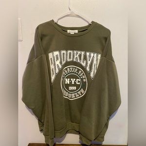 Oversized Brooklyn Crewneck